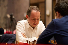 Евгений Наер выиграл первую партию в Суперфинале чемпионата России