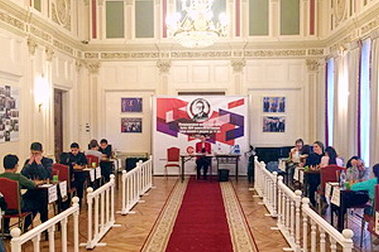 Арам Ерицян делит третье место в Кубке АШФ памяти М.М. Ботвинника