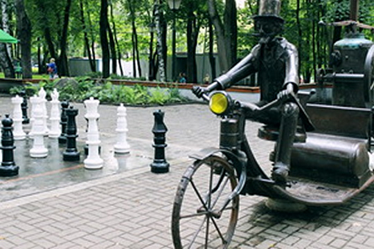 15 площадок для игры в шахматы в парках Москвы