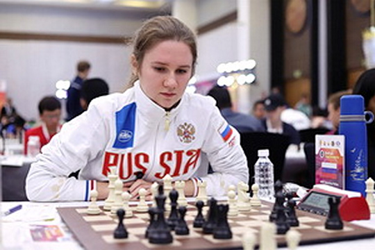 Полина Шувалова стала единоличным лидером на первенстве мира в Мумбаи