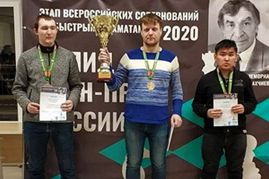 Михаил Демидов занял третье место на этапе Гран-при России в Новосибирске