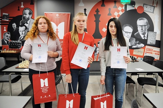 Стали известны имена еще трех финалисток чемпионата Москвы по блицу 