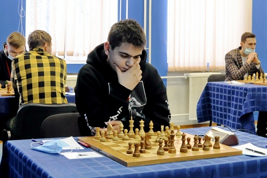 Рудик Макарян выиграл турнир по рапиду в ЦДШ
