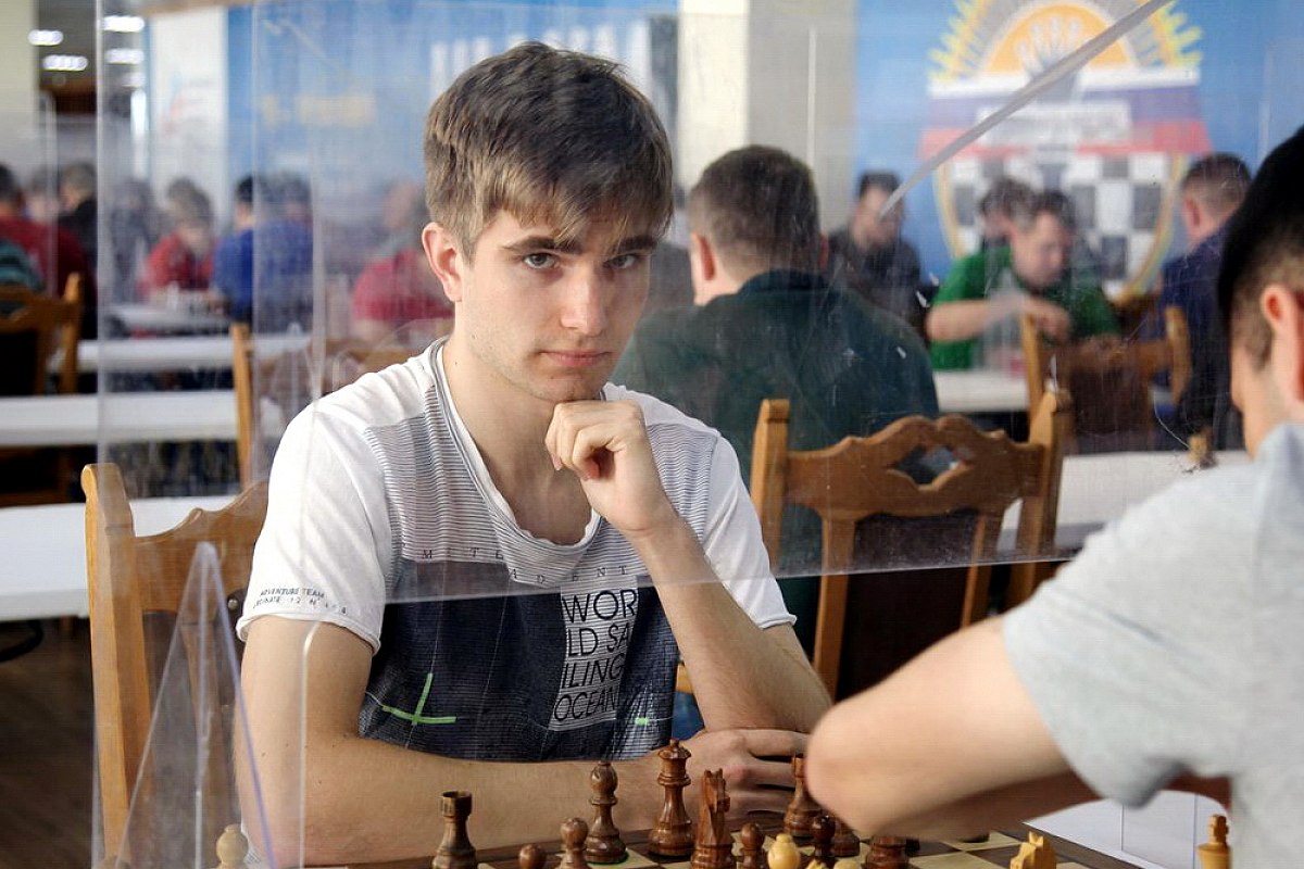 Алексей Сарана выиграл серебряную медаль на чемпионате России по блицу