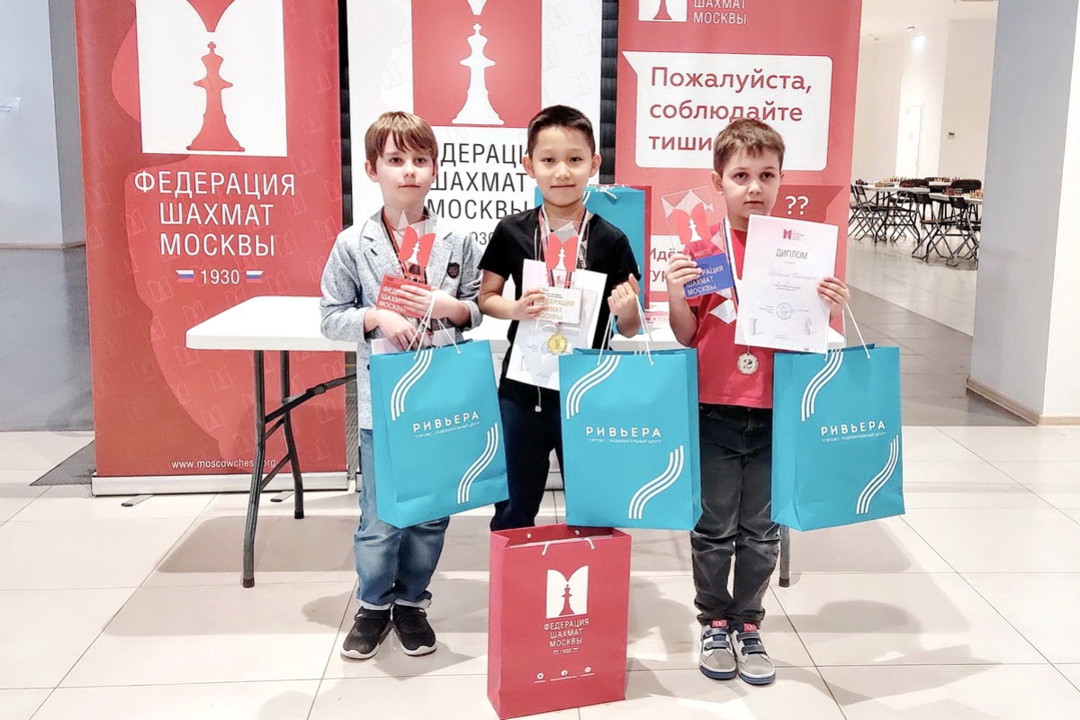 Роман Шогджиев и София Образцова – чемпионы Москвы до 9 лет