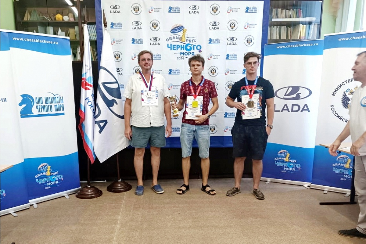 Никита Афанасьев одержал новую победу в Гран-При Черного моря