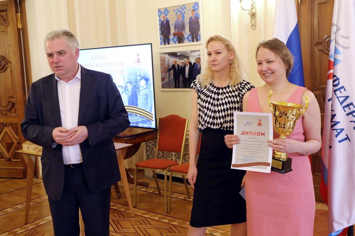 Валентина Гунина выиграл женский блицтурнир в ЦДШ, посвященный 8 марта