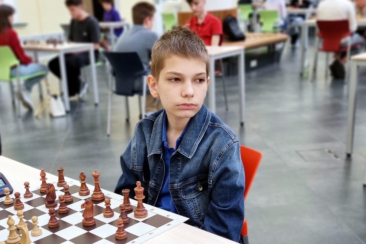 Лев Зверев выиграл турнир в Будапеште и выполнил норму гроссмейстера. Поздравляем!