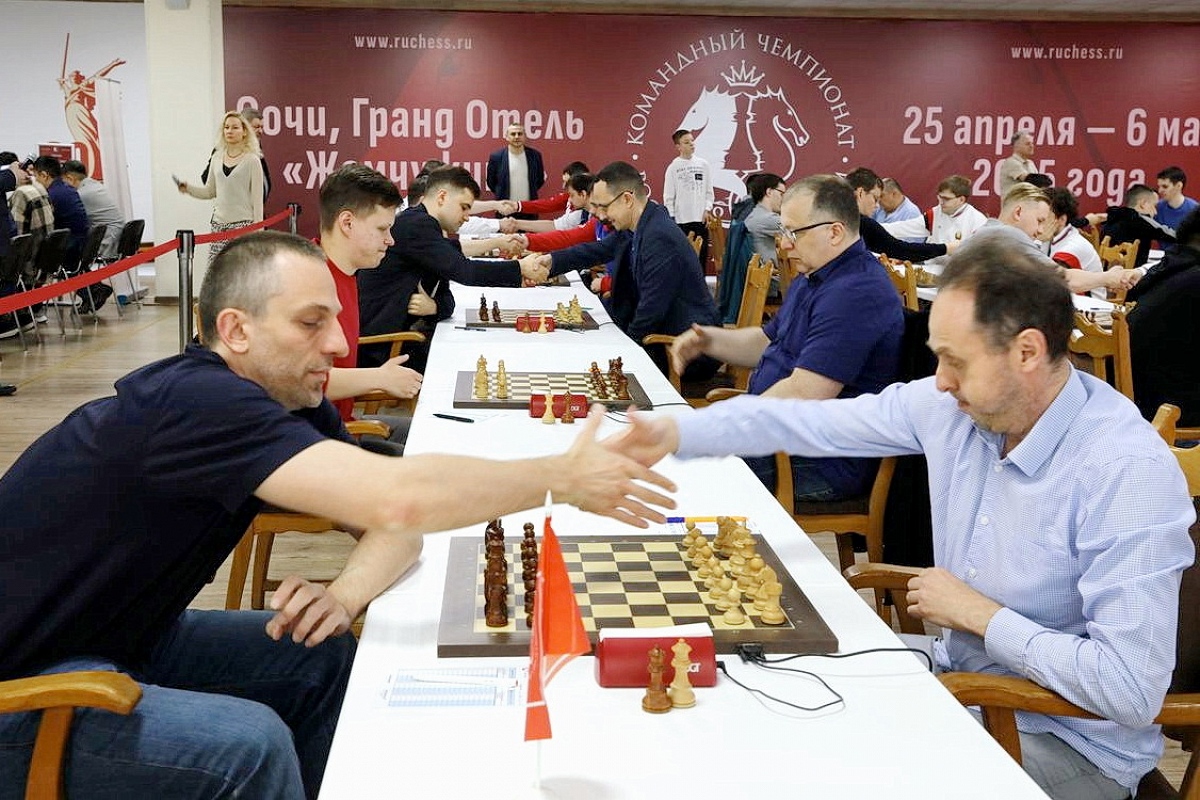 Сборная Москвы сыграла вничью с командой КПРФ во втором туре чемпионата России