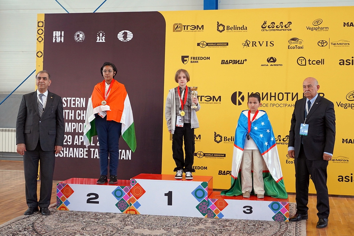 Алиса Юнкер выиграла три «золота» на первенстве Западной Азии. Поздравляем!