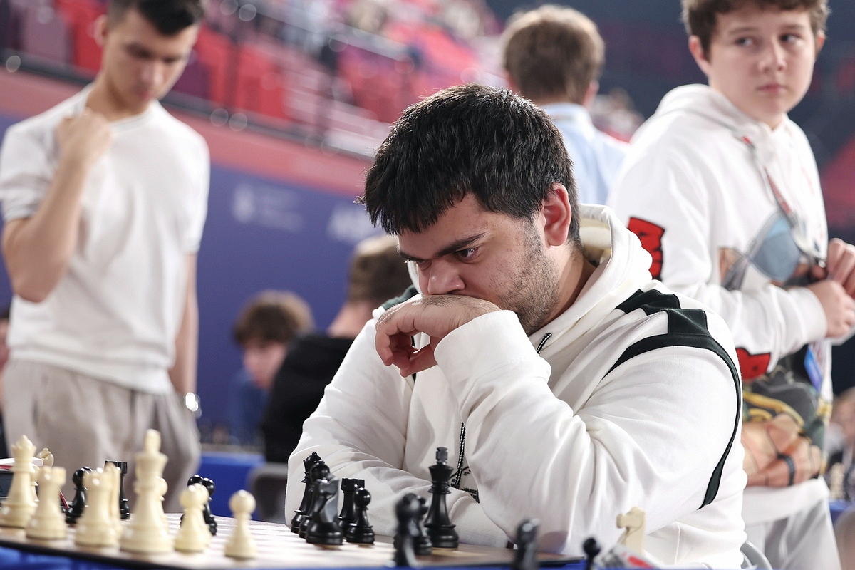 Рудик Макарян досрочно выиграл этап FONBET Кубка России, показав феноменальный результат