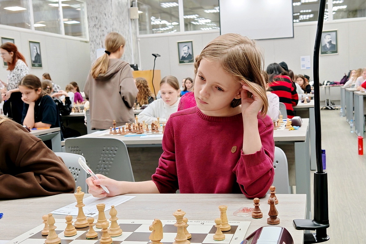 Финалы первенства Москвы по классике завершились в РУДН