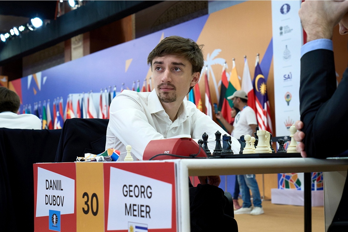 Даниил Дубов продолжает борьбу за призовые места в Кубке мира