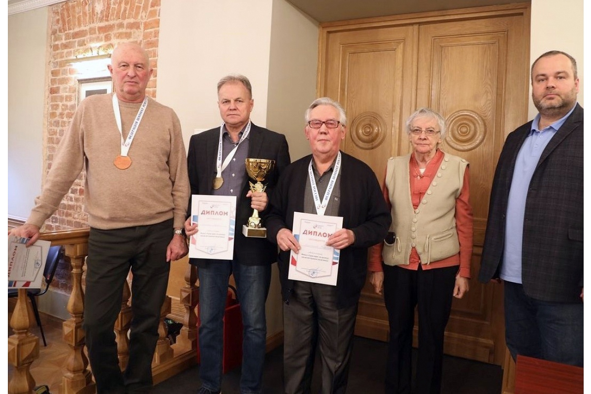 Москвичи выиграли 11 медалей в Гран-При России среди ветеранов по рапиду и блицу. Поздравляем!