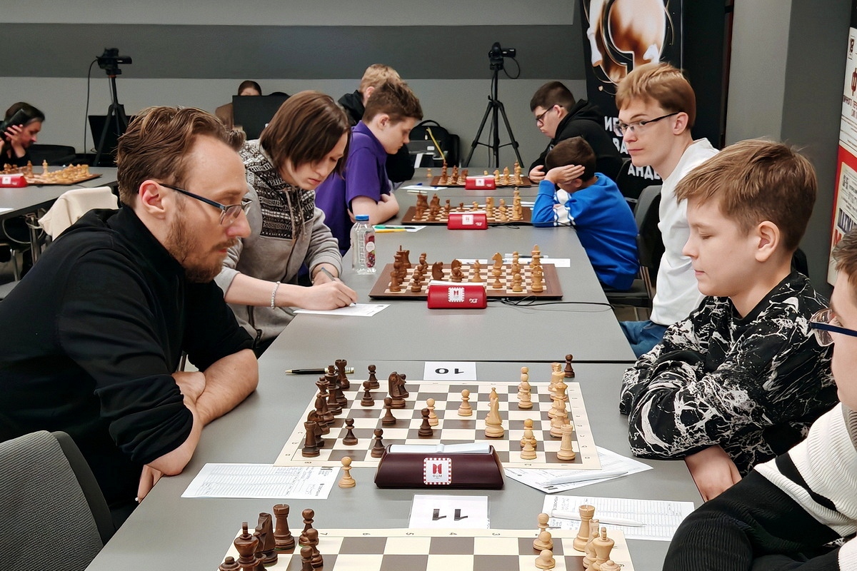 50 шахматистов вышли на старт Кубка Москвы по классике