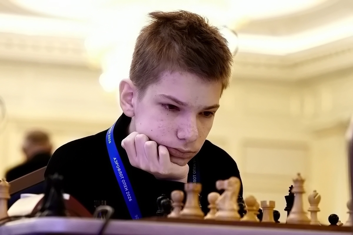 Ян Непомнящий и Лев Зверев лидируют на фестивале «Аэрофлот-опен 2026»