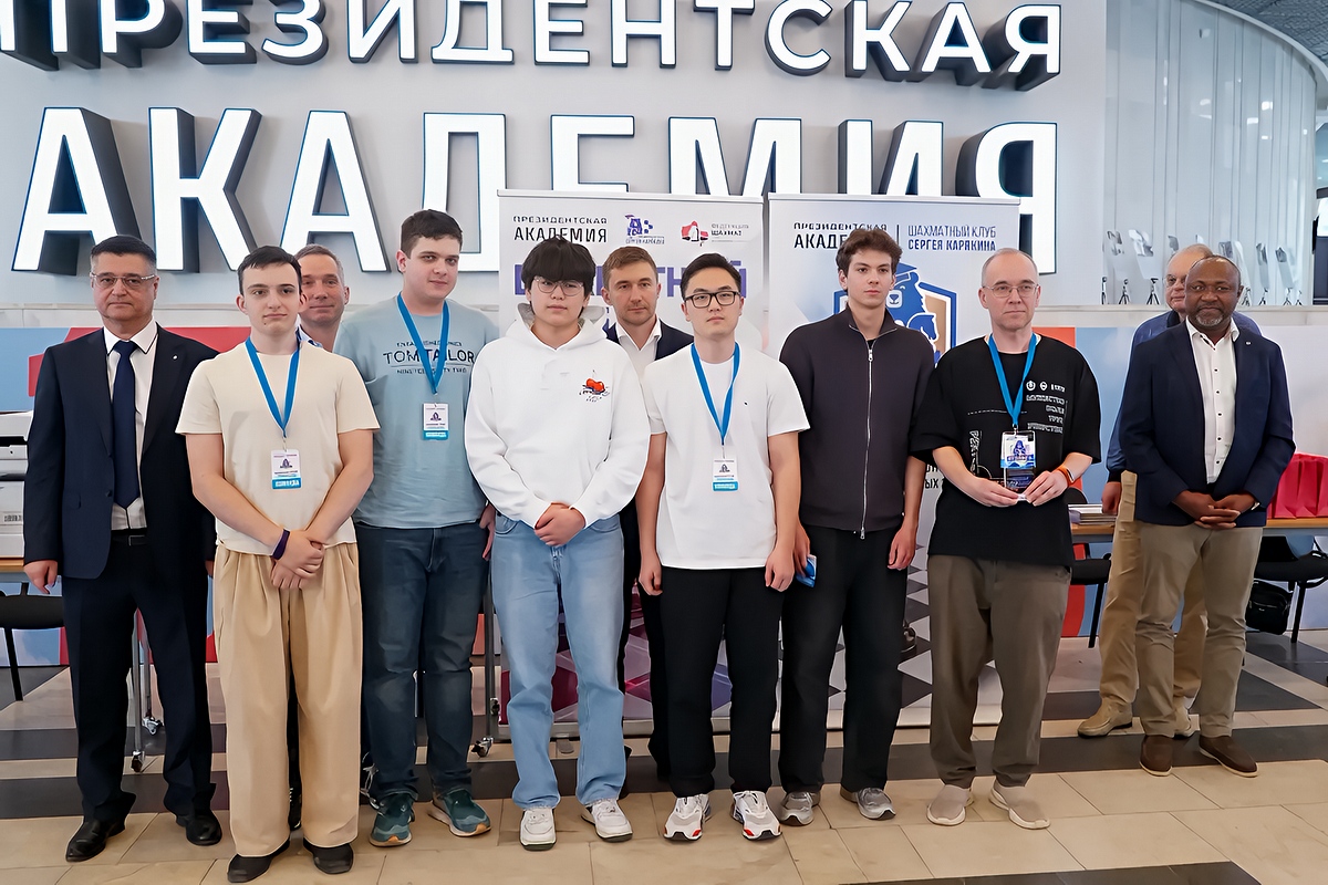 Команды Финансового университета и МФТИ им. Баумана отличились в финале ВУЗлиги 