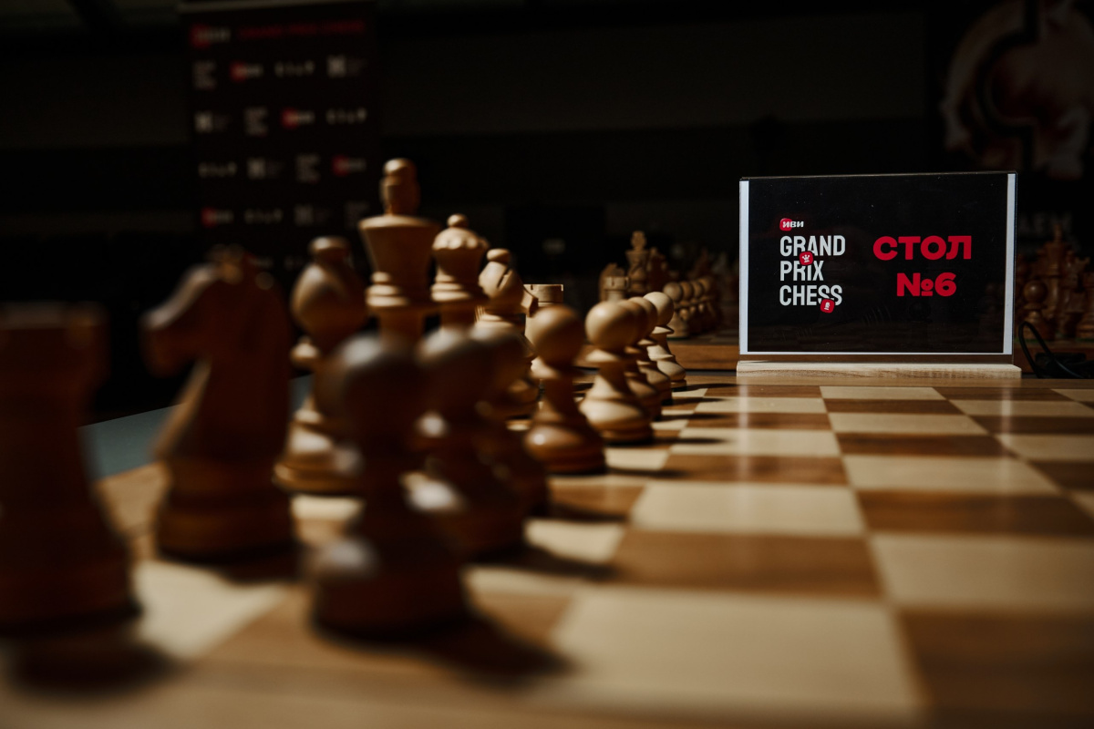 Марат Гильфанов продолжает удеживать лидерство на IVI Grand Prix Chess IV с абсолютным результатом