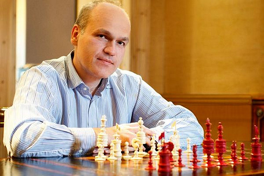 Андрей Филатов поздравил Кирсана Илюмжинова с Международным днем шахмат