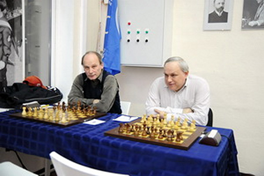 56 шахматистов вышли на старт чемпионата Москвы среди ветеранов