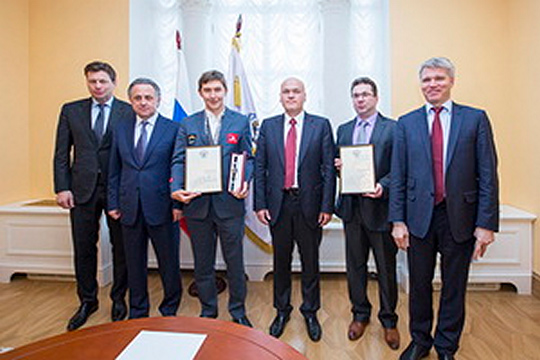 Виталий Мутко встретился с Сергеем Карякиным