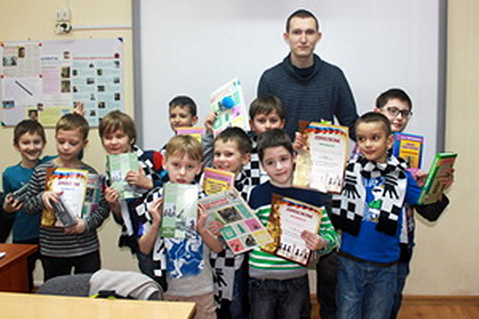 10 финалистов первенства Москвы до 9 лет определились в школе Карпова