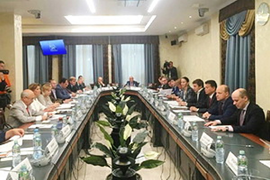 Проект введения шахмат в учебный процесс обсудили в Общественной палате России